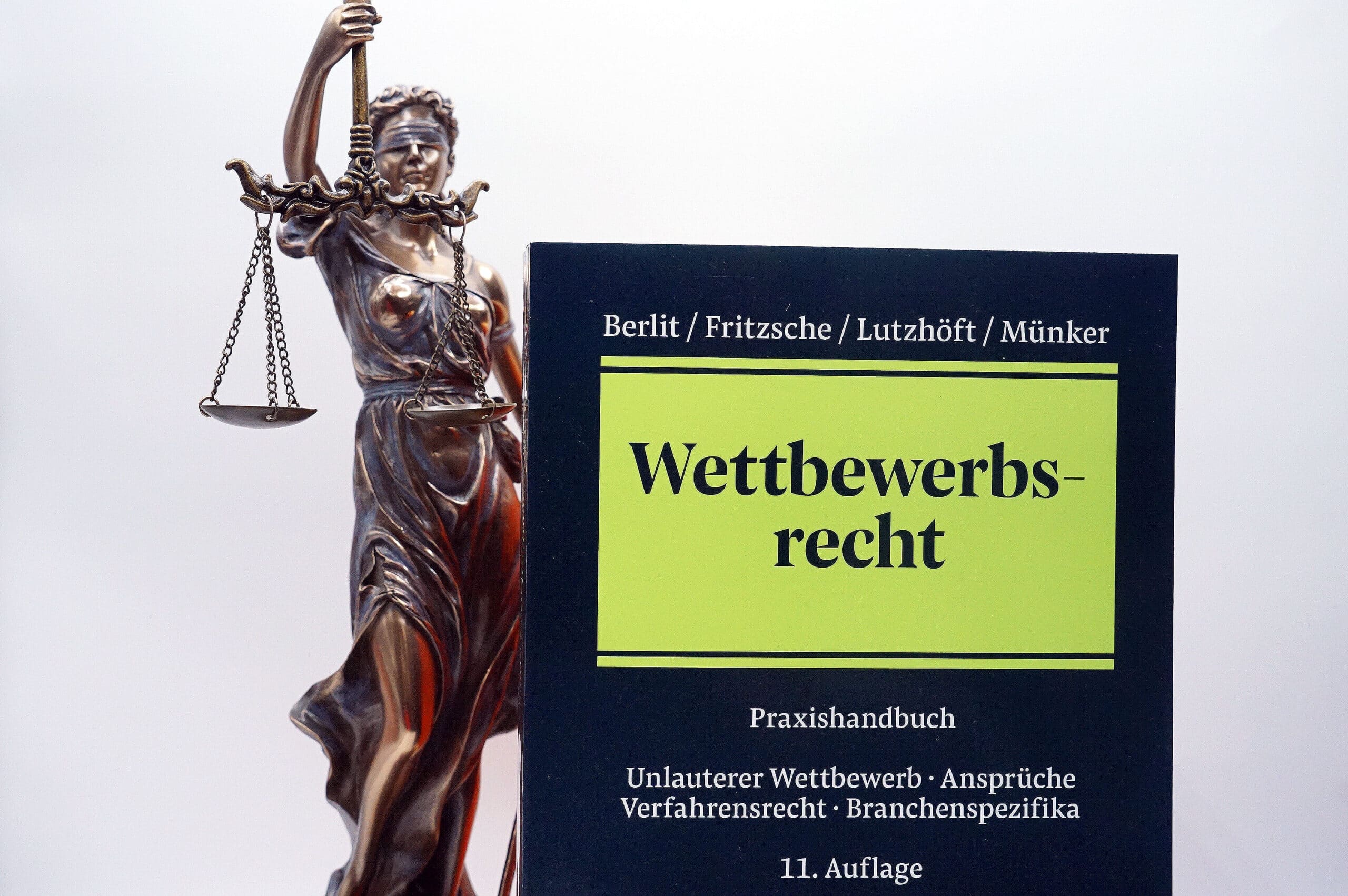 Justitia mit Neuauflage Berlit